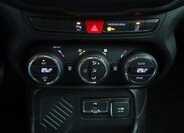 Jeep Renegade SUV / Terénní 1,4 l 103 kw