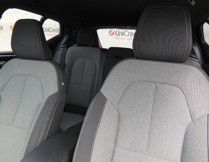 Volvo XC40 7