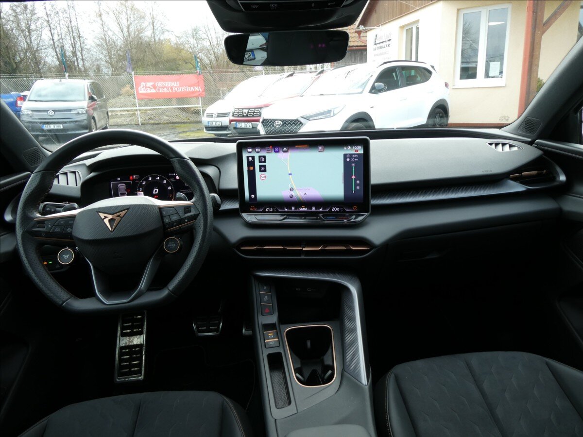 Cupra Terramar SUV / Terénní 2,0 l 195 kw