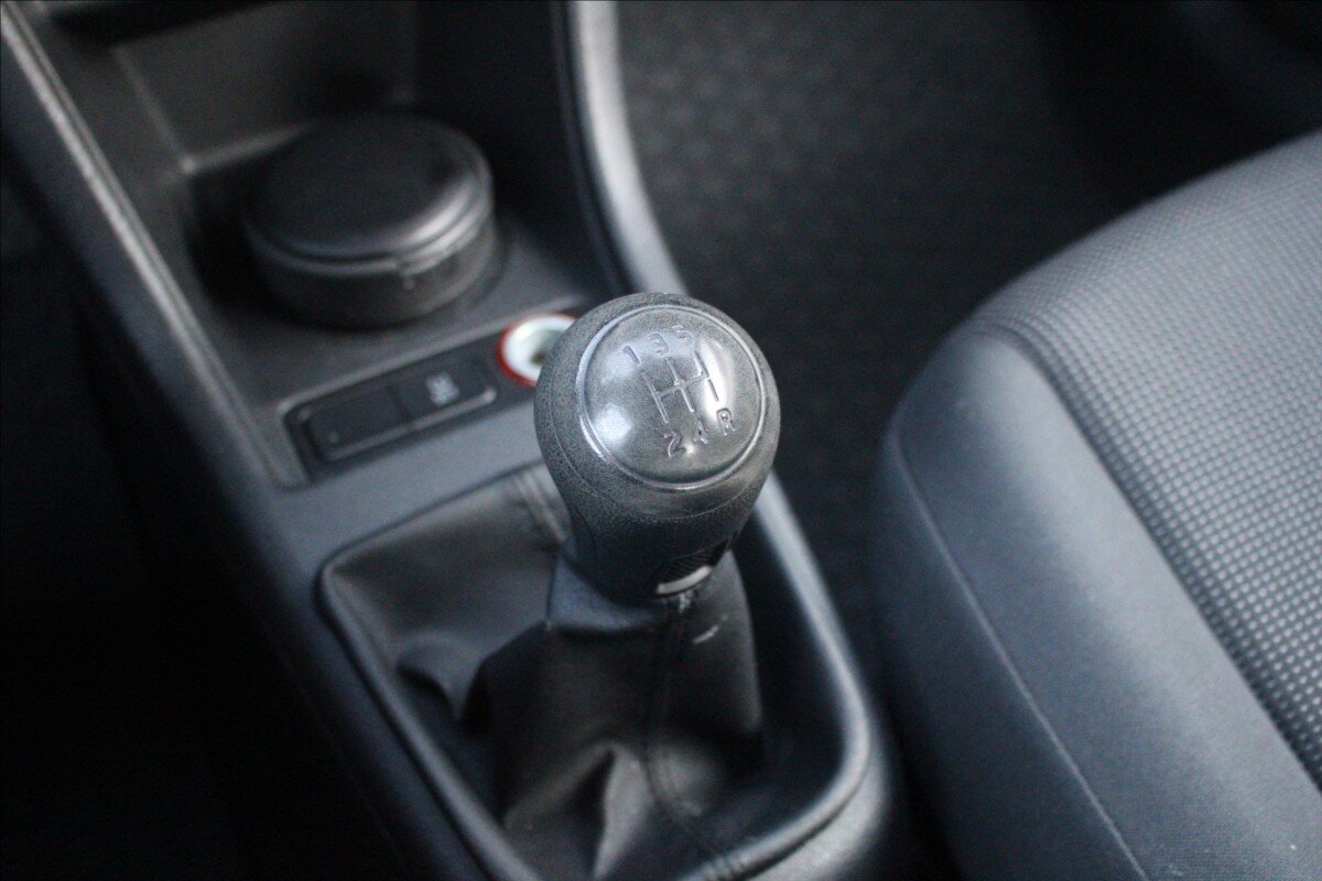 Volkswagen up! Hatchback 999,0 44 kw