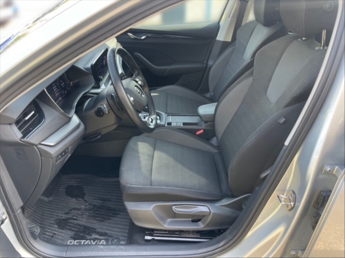 Škoda Octavia Kombi 2,0 l 110 kw