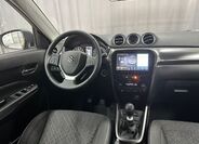 Suzuki Vitara 12