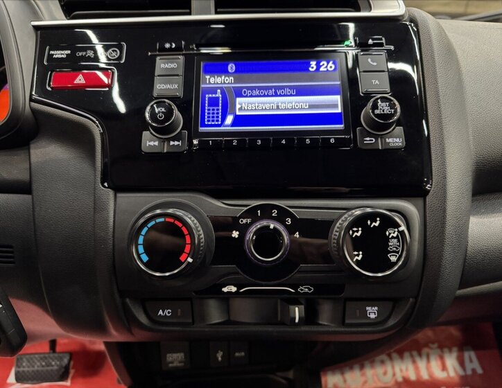 Honda Jazz Hatchback 1,3 l 75 kw