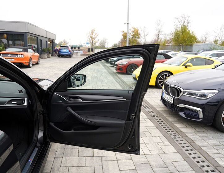 BMW Řada 5 22