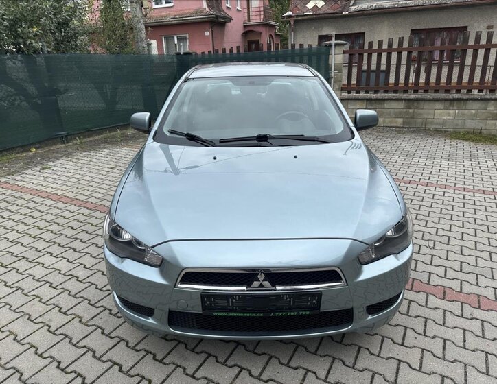 Mitsubishi Lancer Sedan / Limuzína 1,8 l 105 kw