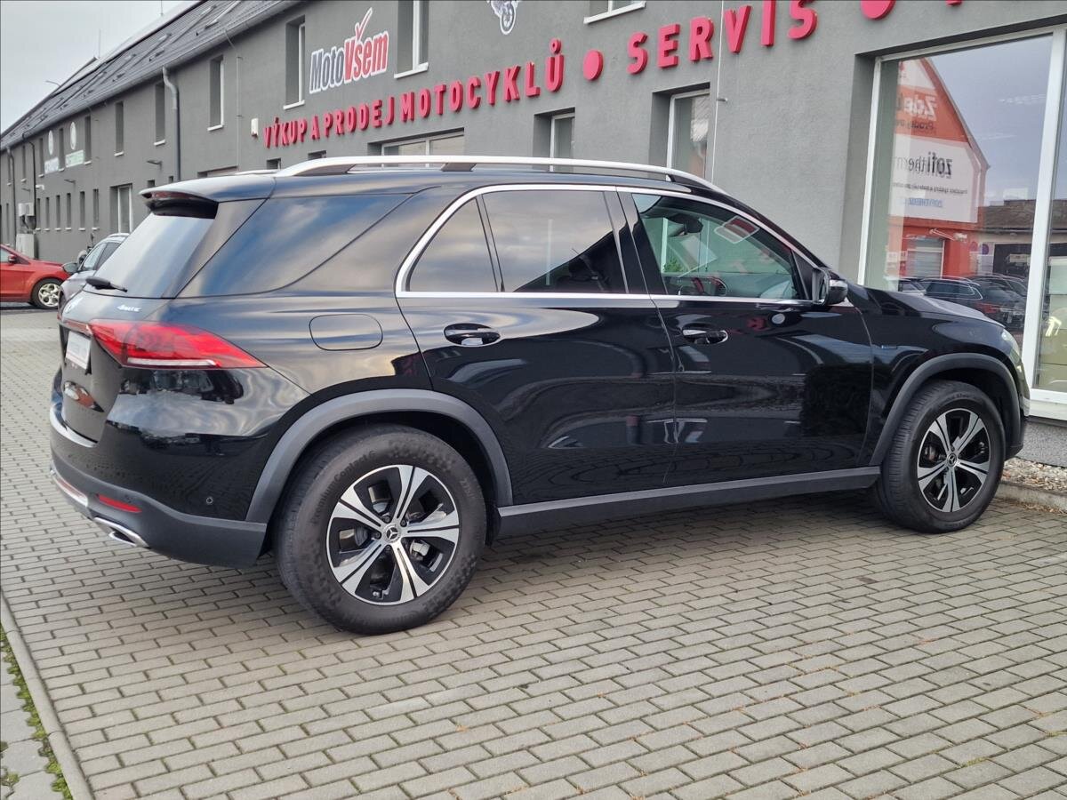 Mercedes-Benz GLE SUV / Terénní 2,0 l 245 kw
