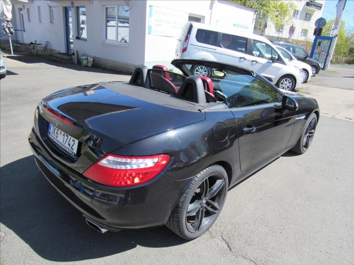 Mercedes-Benz SLK Kabriolet 1,8 l 135 kw