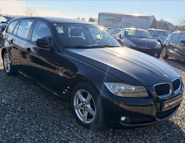 BMW Řada 3 Kombi 2,0 l 105 kw