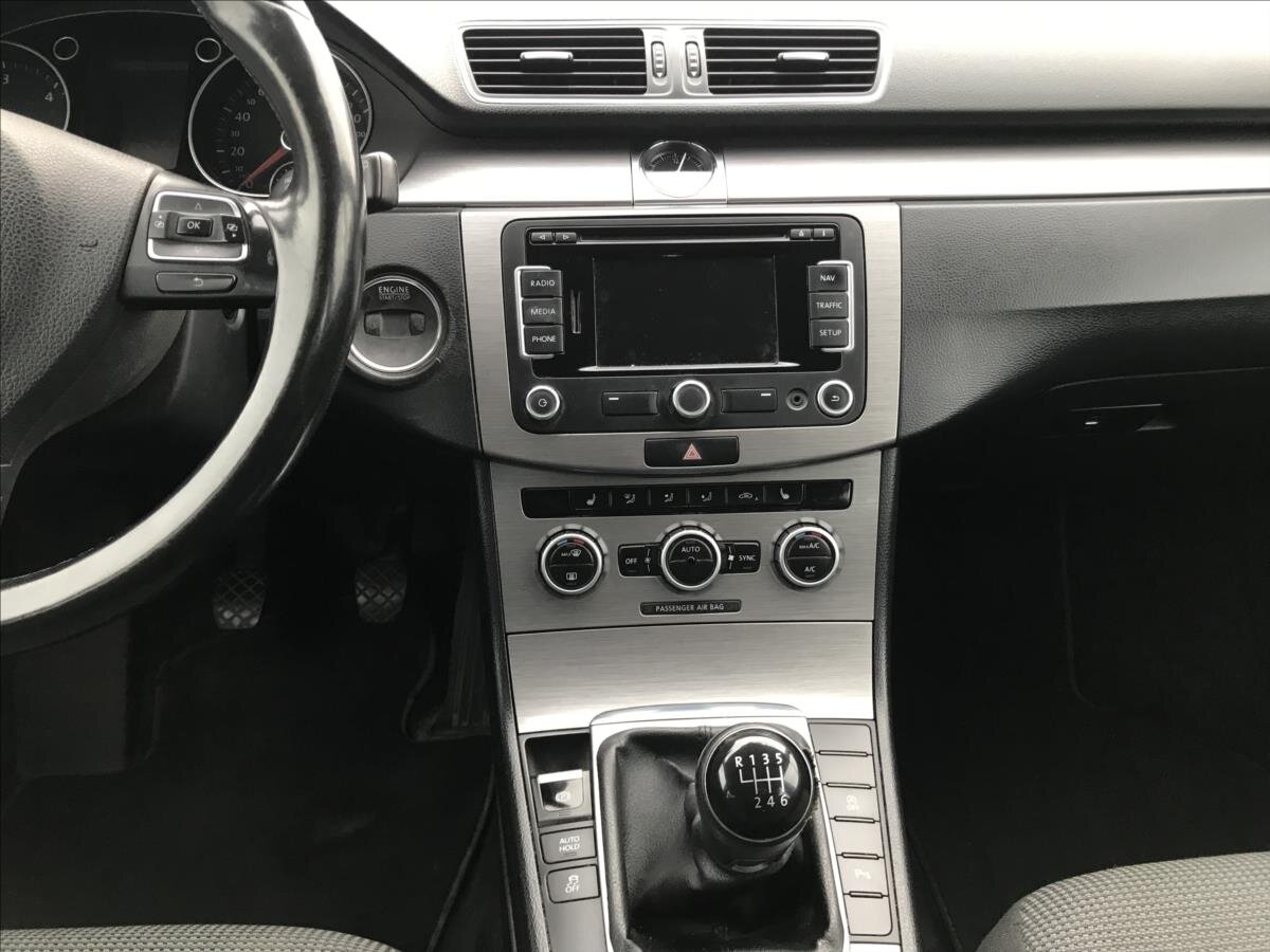 Volkswagen Passat Kombi 2,0 l 103 kw