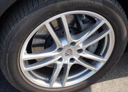 Porsche Cayenne SUV 2,9 l 324 kw