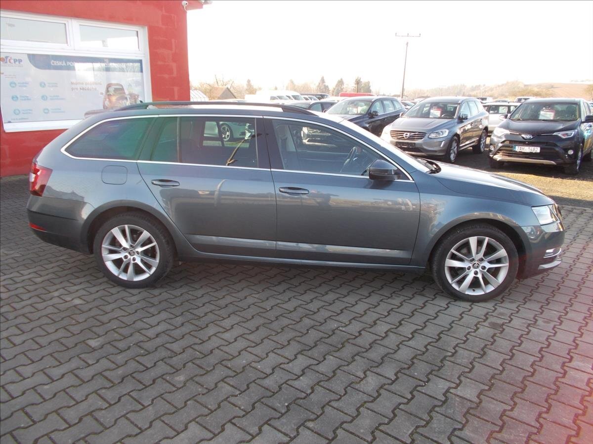 Škoda Octavia Kombi 1,6 l 85 kw