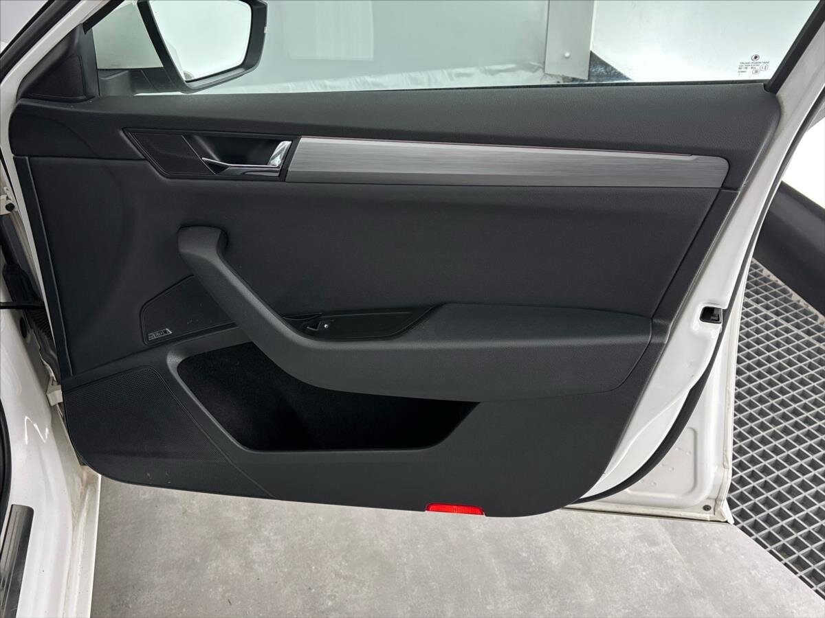 Škoda Superb Kombi 2,0 l 140 kw