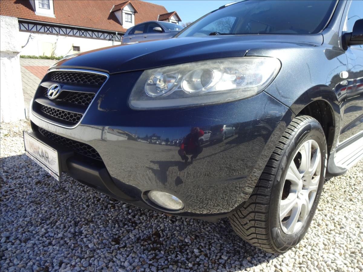 Hyundai Santa Fe SUV / Terénní 2,2 l 114 kw