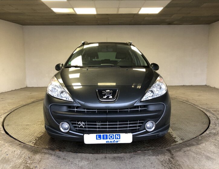 Peugeot 207 Kombi 1,4 l 70 kw