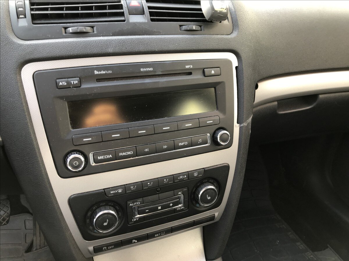 Škoda Octavia Sedan / Limuzína 1,9 l 77 kw