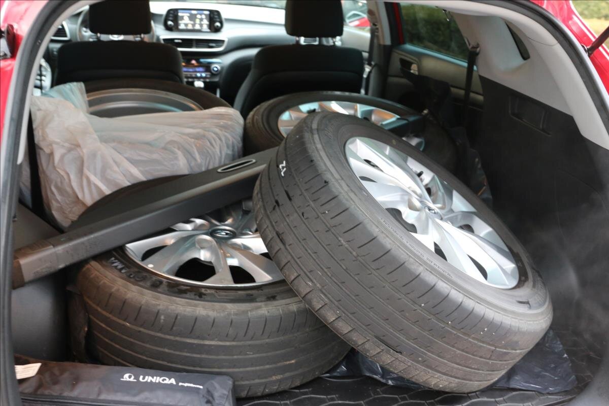 Hyundai Tucson SUV 1,6 l 130 kw