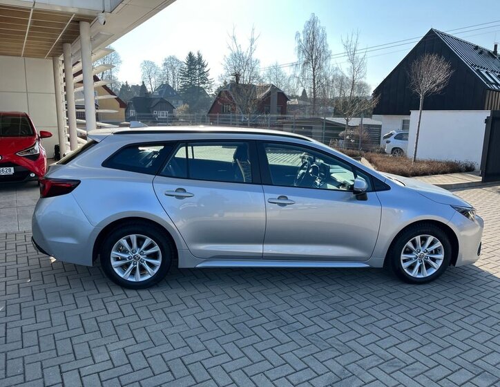 Toyota Corolla Kombi 1,8 l 72 kw