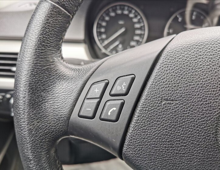 BMW Řada 3 Sedan 2,0 l 85 kw