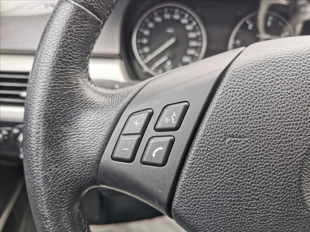 BMW Řada 3 Sedan 2,0 l 85 kw