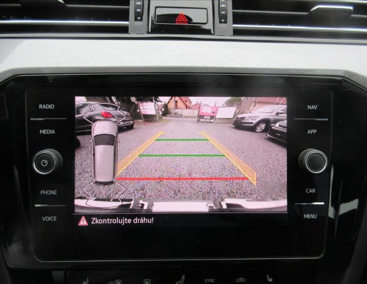 Volkswagen Passat Kombi 2,0 l 110 kw