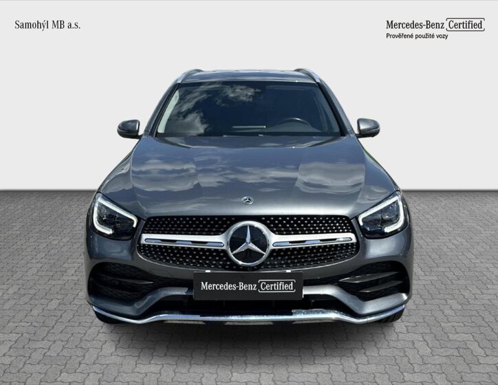 Mercedes-Benz GLC 8