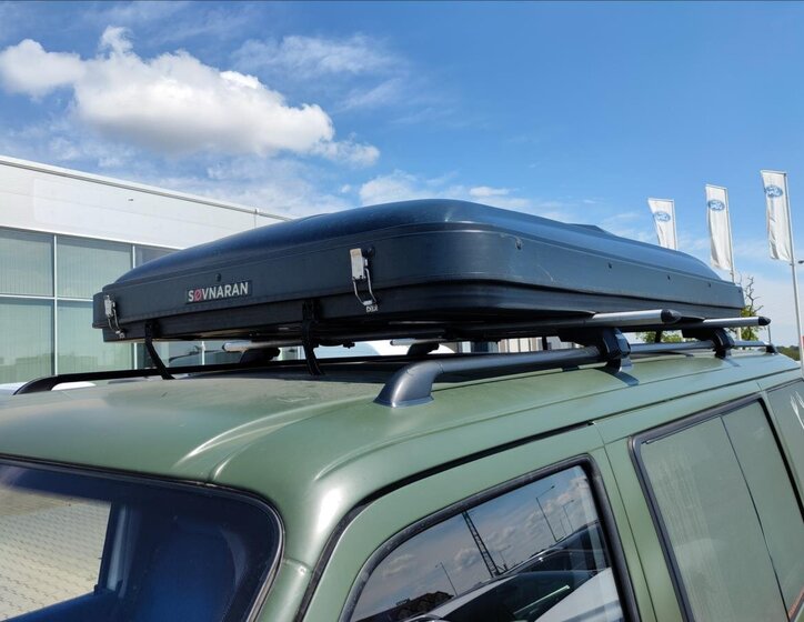 Volkswagen Transporter Kombi 2,5 l 75 kw