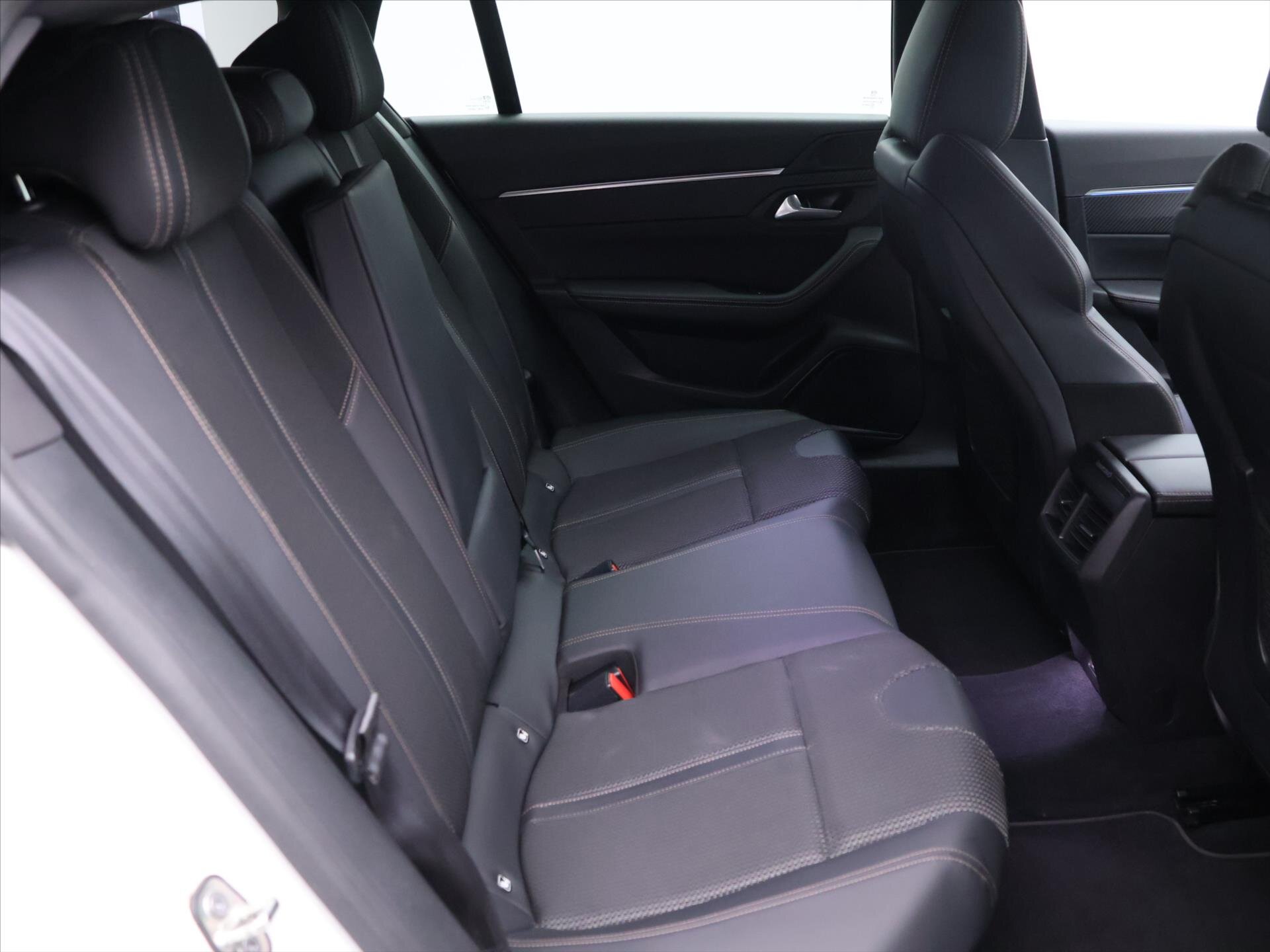 Peugeot 508 Kombi 2,0 l 130 kw