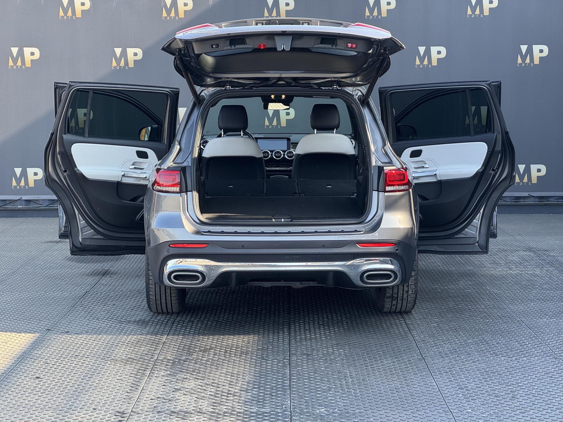 Mercedes-Benz GLB SUV / Terénní 2,0 l 110 kw