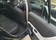 Toyota Yaris Hatchback 998,0 51 kw
