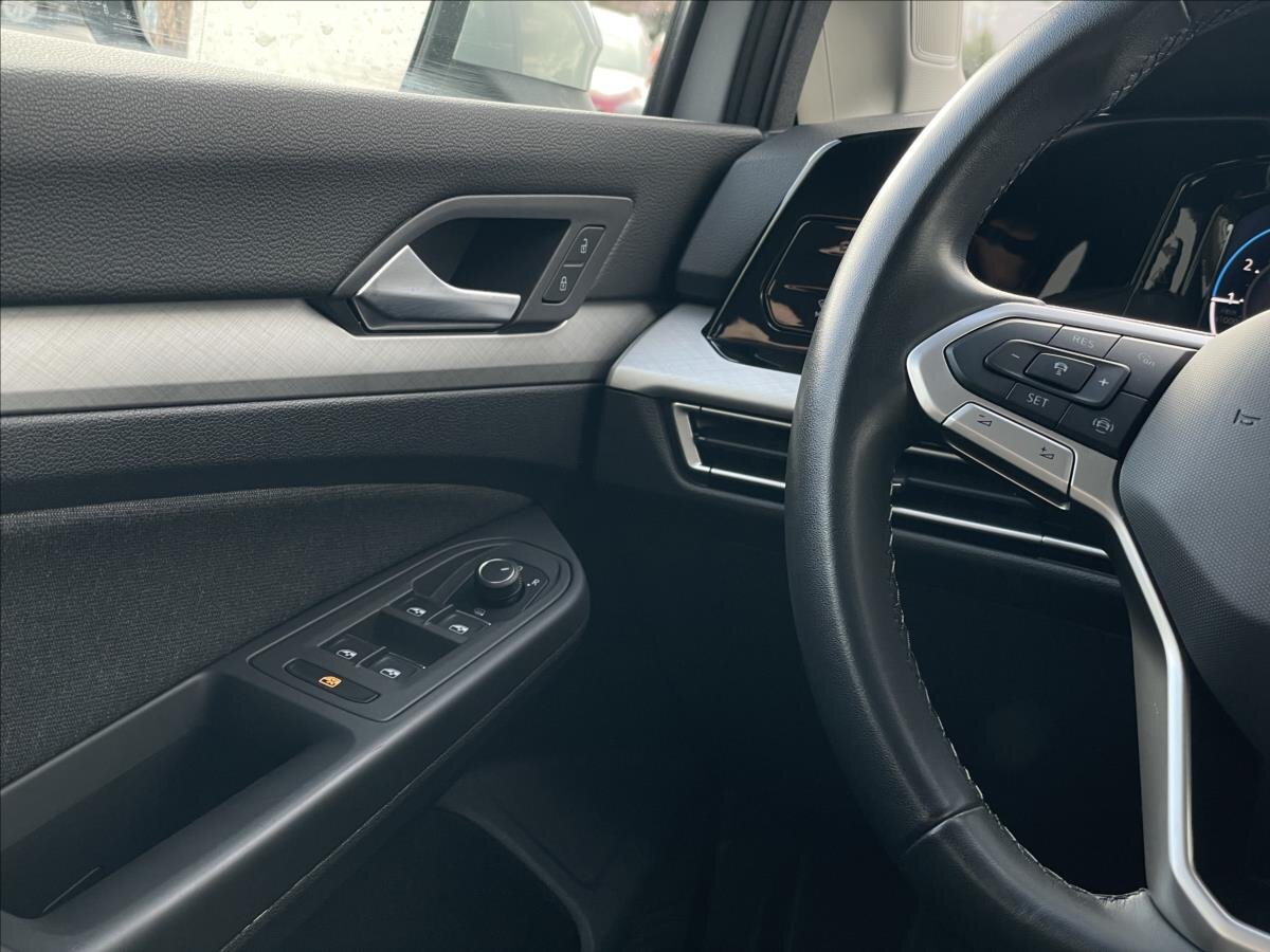 Volkswagen Golf Kombi 1,5 l 110 kw