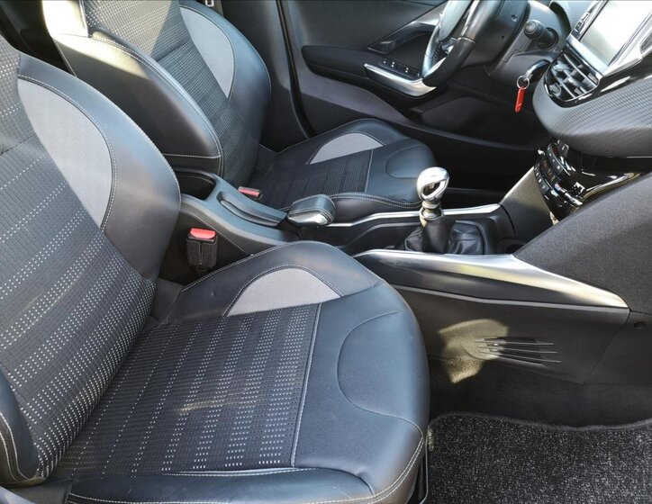 Peugeot 2008 Kombi 1,6 l 84 kw