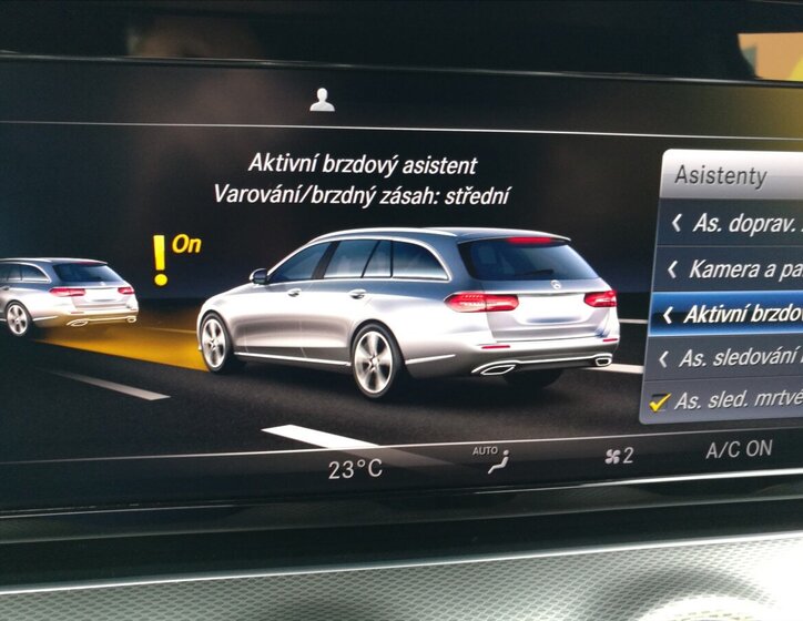 Mercedes-Benz Třídy E Kombi 2,0 l 180 kw