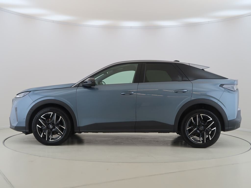 Peugeot 3008 SUV / Terénní 1,2 l 100 kw