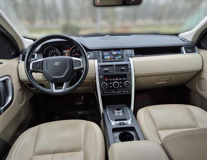 Land Rover Discovery Sport 10