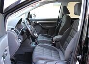 Volkswagen Touran 12