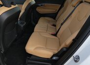 Volvo XC90 SUV / Terénní 2,0 l 173 kw