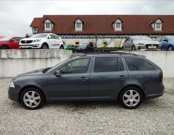 Škoda Octavia Kombi 1,8 l 118 kw