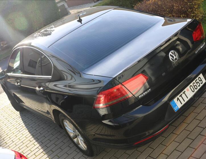 Volkswagen Passat 12