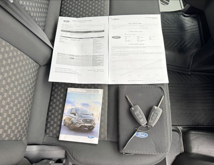 Ford Transit Custom Kombi 2,0 l 96 kw