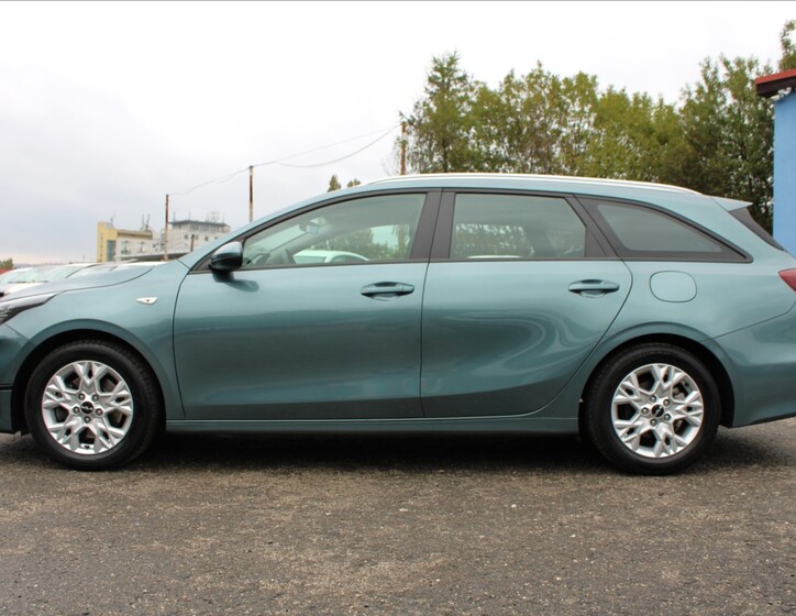 KIA Ceed 8