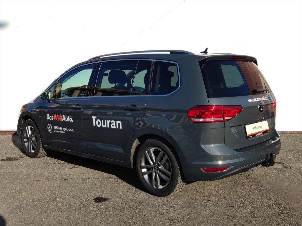 Volkswagen Touran MPV 1,5 l 110 kw