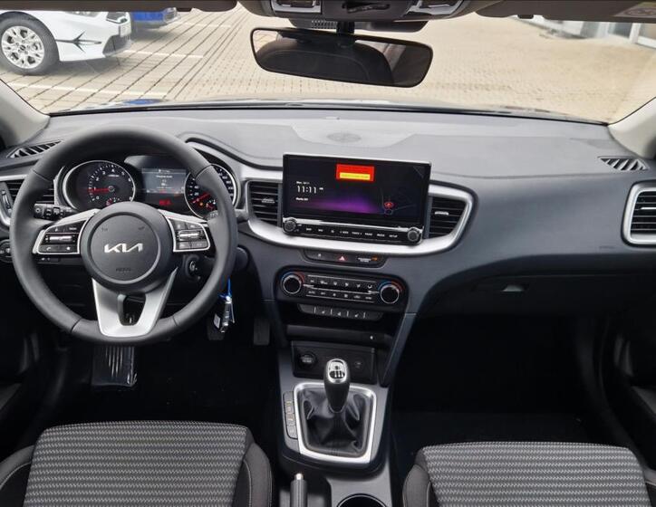 KIA Ceed 10