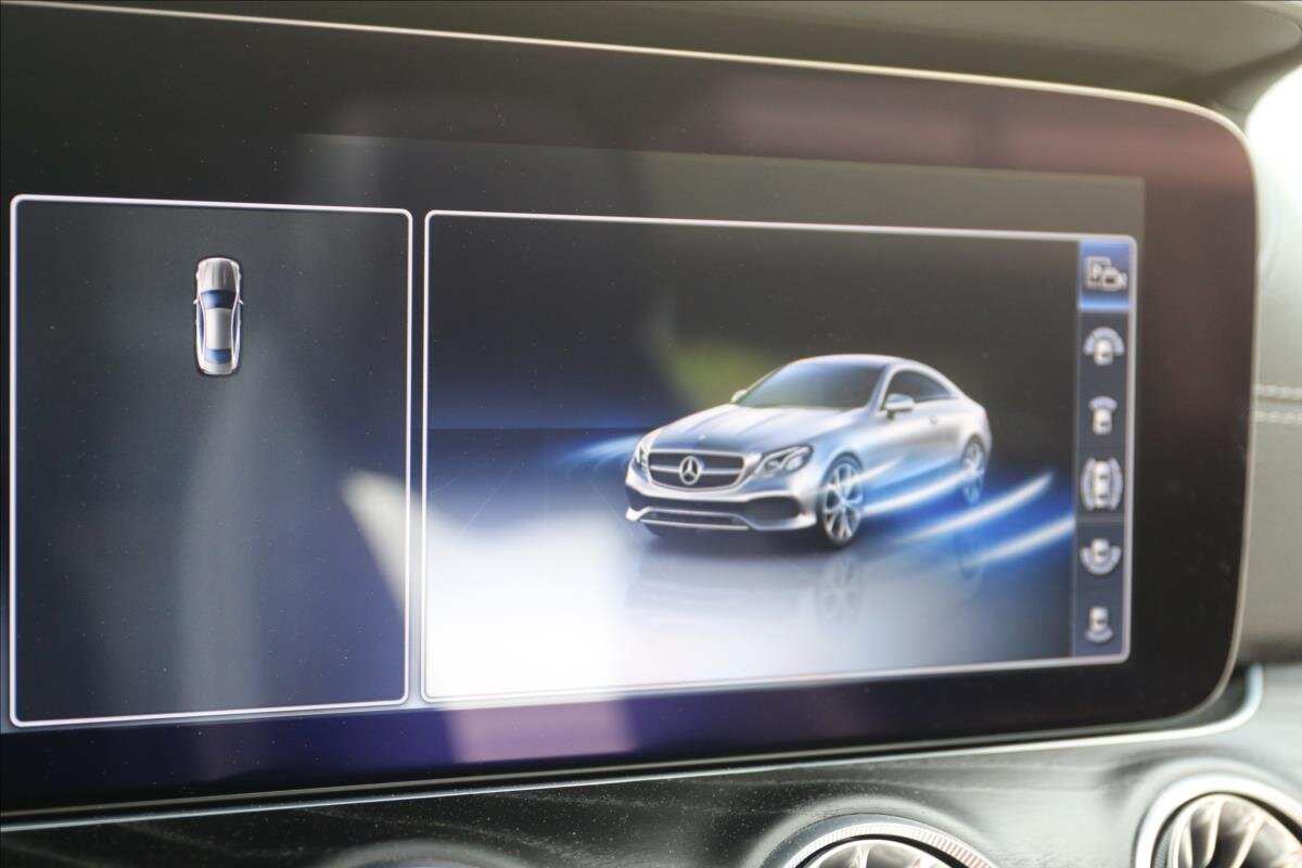 Mercedes-Benz Třídy E Kupé 2,9 l 250 kw