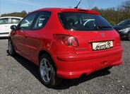 Peugeot 206 Hatchback 1,4 l 50 kw