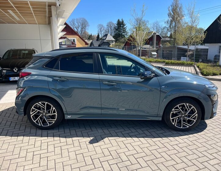 Hyundai Kona SUV / Terénní 1,6 l 145 kw