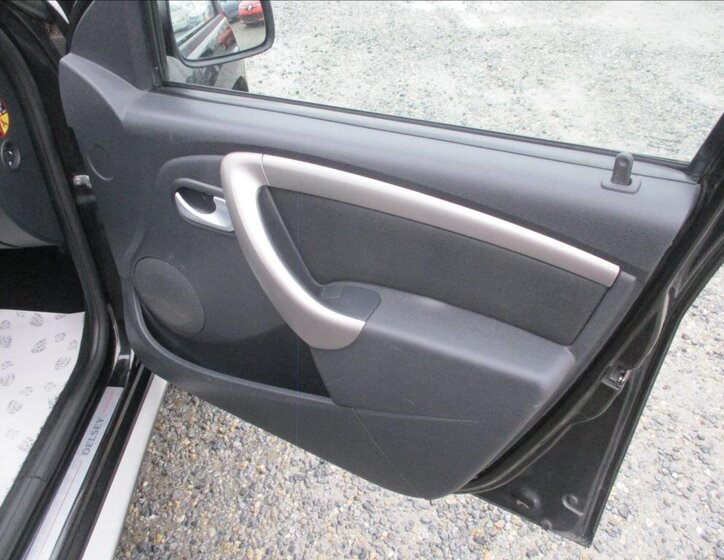 Dacia Duster SUV 1,6 l 77 kw