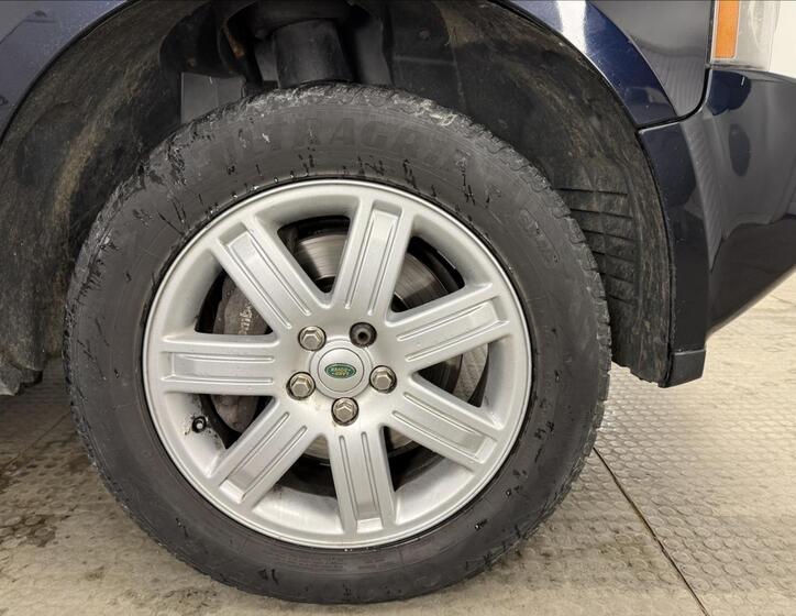 Land Rover Range Rover 34