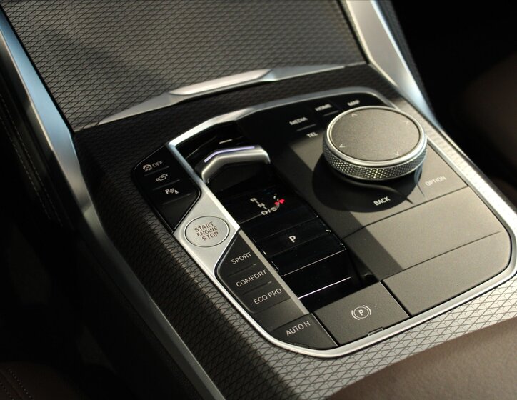 BMW Řada 4 Sedan / Limuzína 2,0 l 140 kw