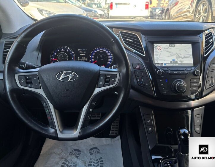 Hyundai i40 Kombi 2,0 l 121 kw