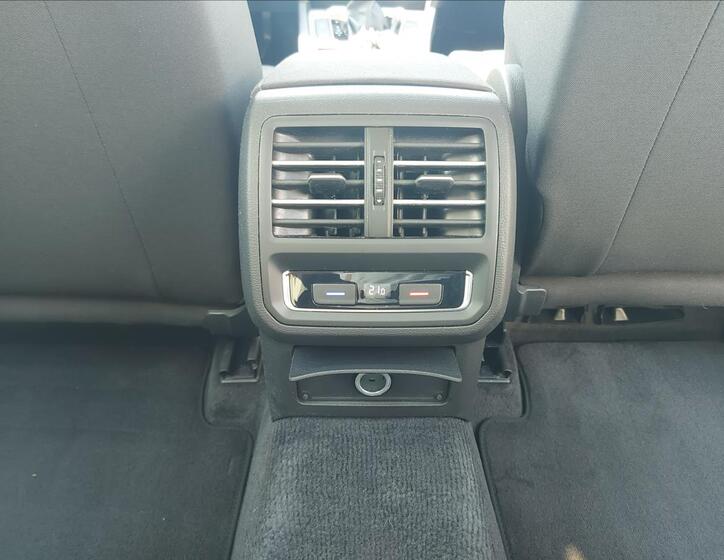 Volkswagen Passat 21